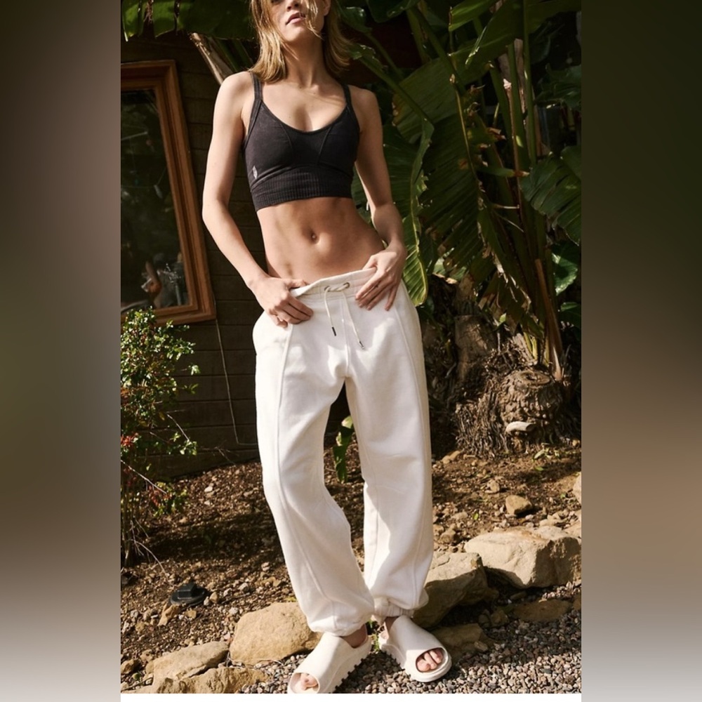 Free people movement Sprint To The Finish Pants. Ivory - Picture 2 of 5